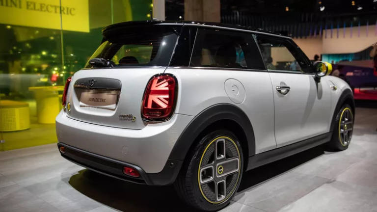 Mini Cooper SE, la Mini elettrica protagonista al Salone di Francoforte 2019 2