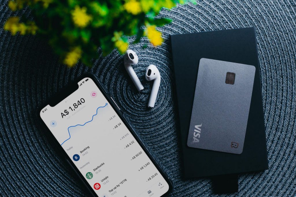 Revolut si allea con Visa: disponibile in 24 nuovi Paesi
