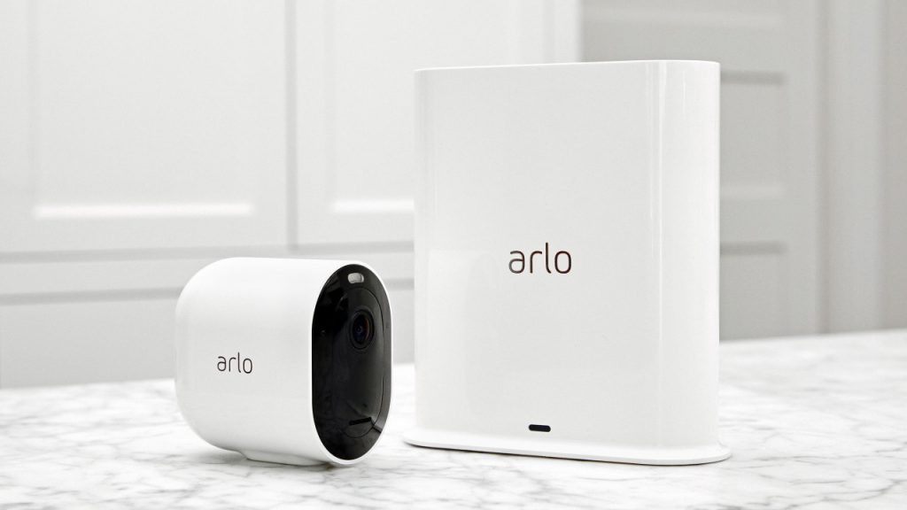 Arlo Pro 3: videocamera per la sorveglianza QHD e Waterproof