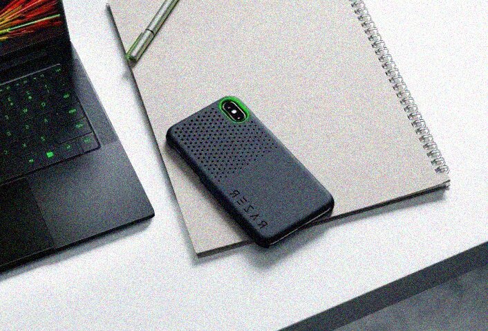 Razer Arctech Slim e Pro: custodie iPhone 11 pensate al gaming