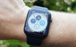 Apple rilascia watchOS 5.3.2