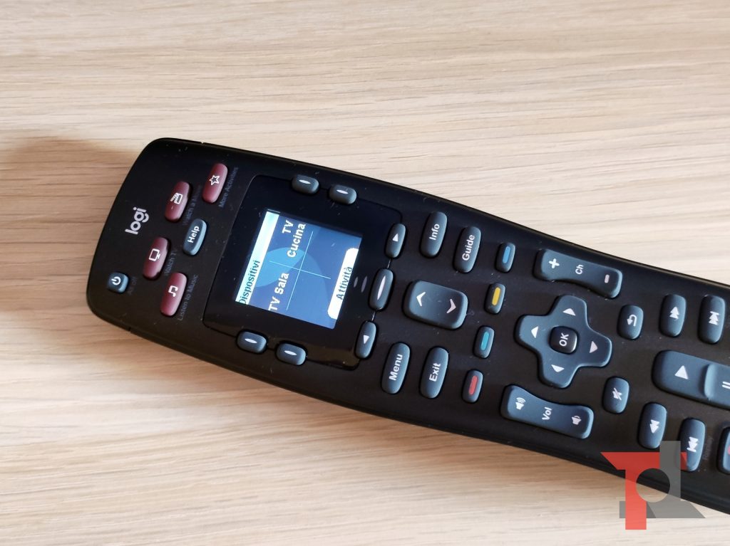 Recensione Logitech Harmony 665, un telecomando per controllarli tutti 1