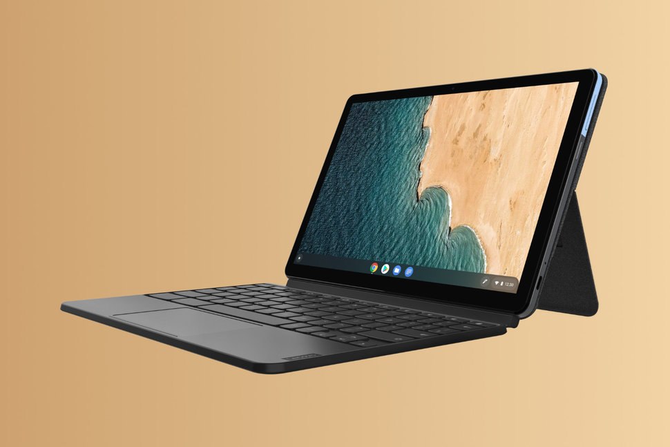 Novità Lenovo al CES di Las Vegas: ThinkPad X1 Fold pieghevole, Yoga con connettività 5G e ThinkBook Plus con display e-ink 15