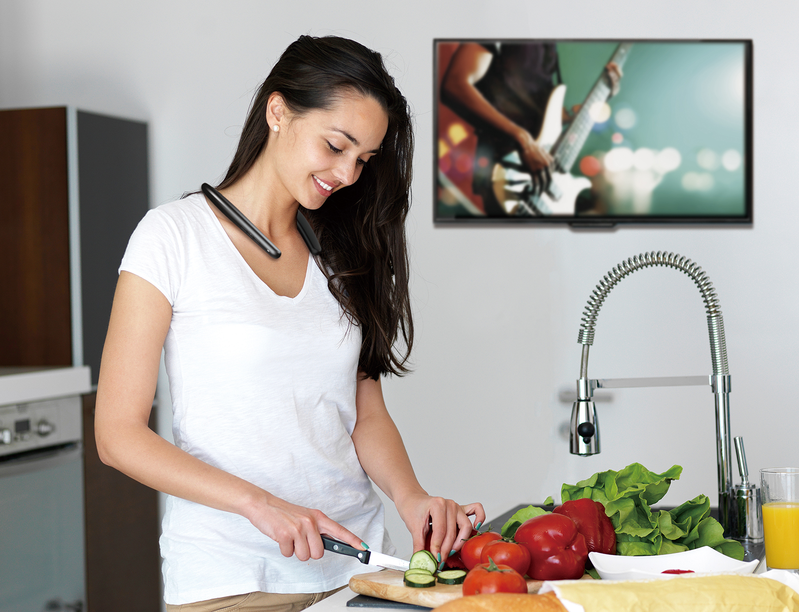 225382 SP A7WT woman