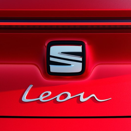 La nuova Seat Leon 2020 è qui, è piena di tecnologia ed è anche ibrida 6