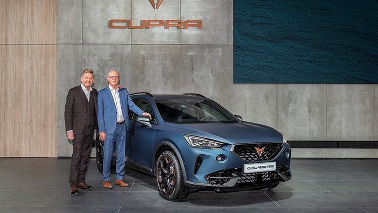 Imagecrop1 resizeviewport crop desktopaspectratio filereference