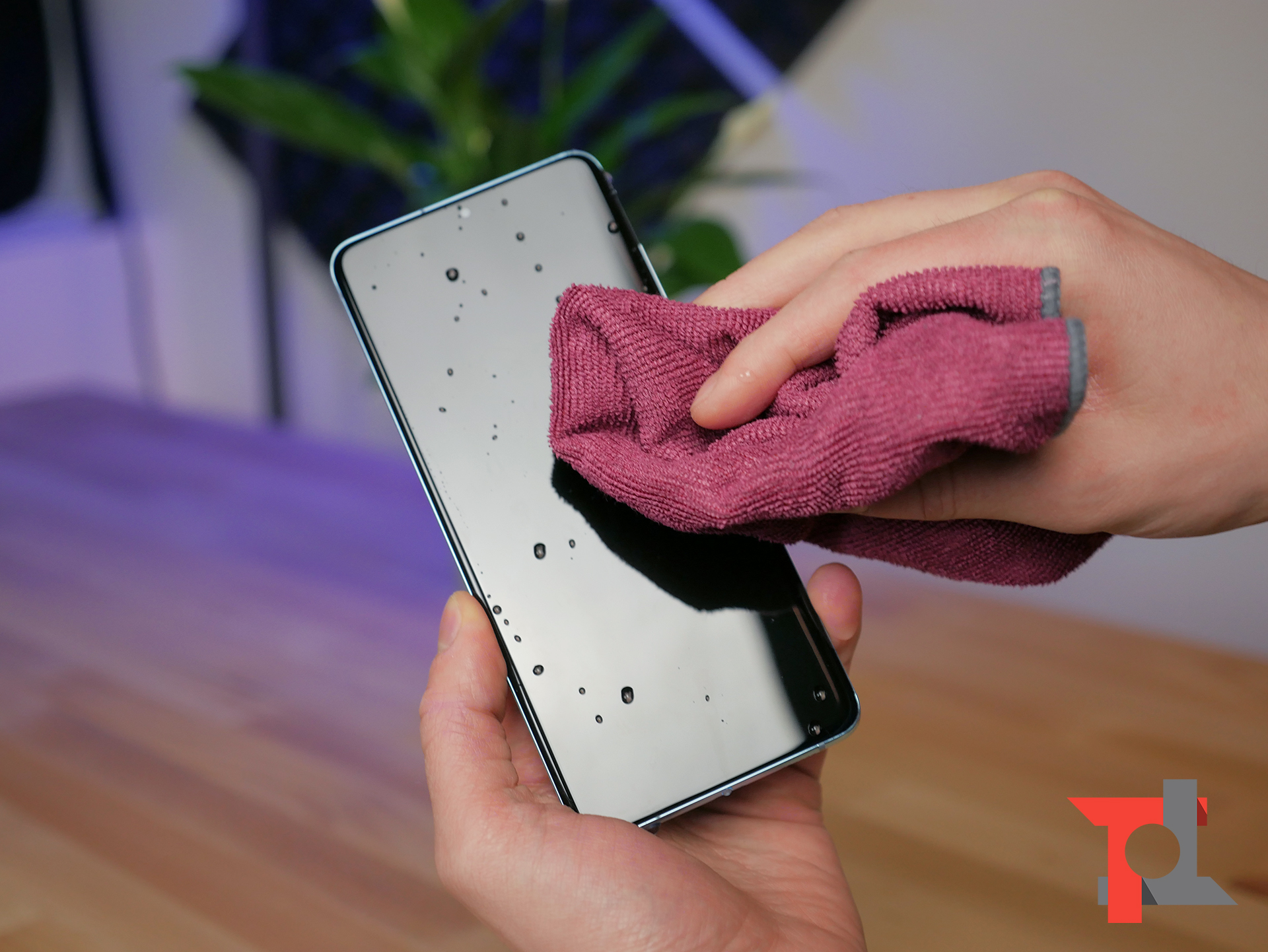 Pulire smartphone tt