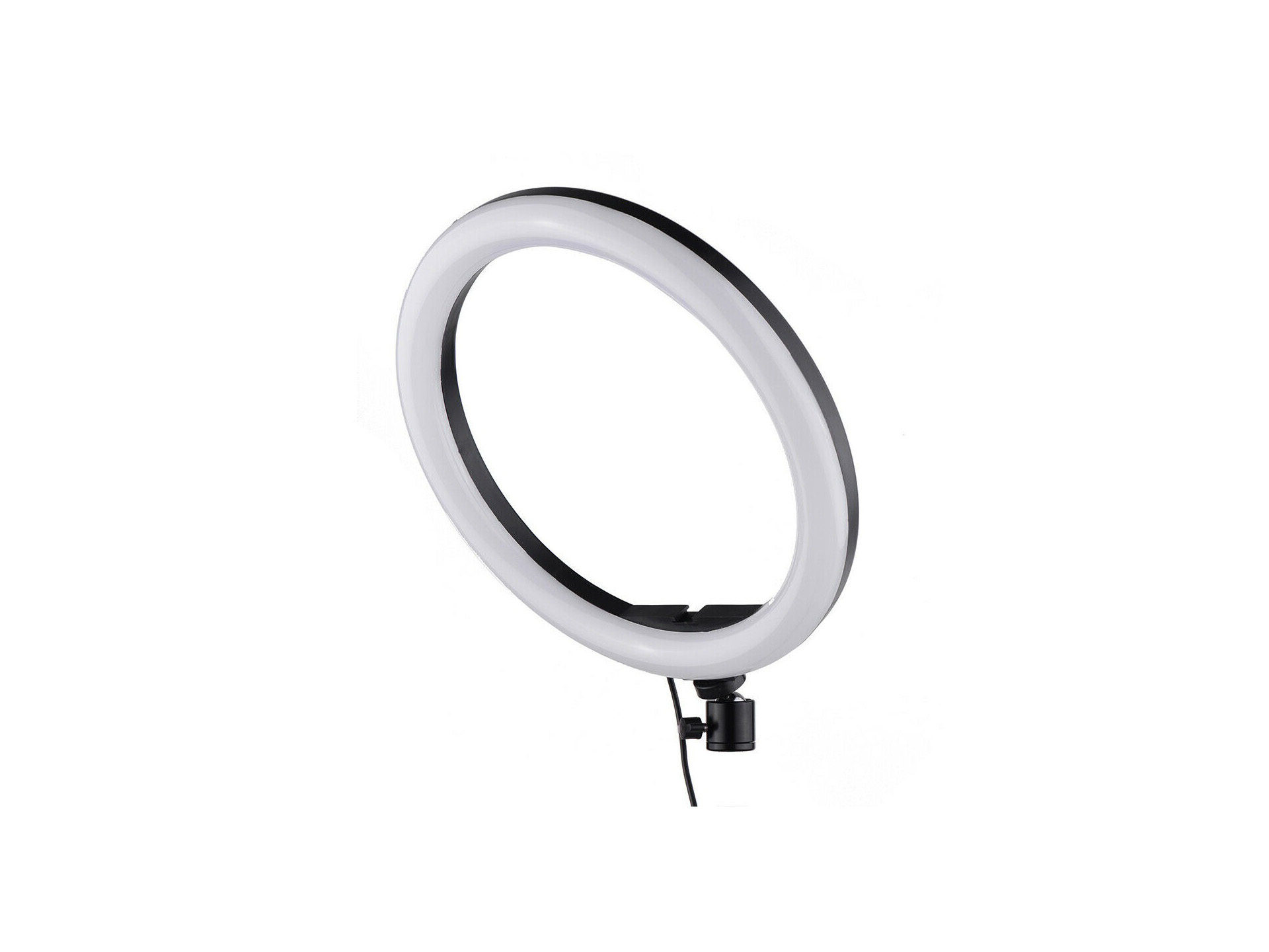 Stream e selfie perfetti con questo accessorio in offerta con altre due proposte