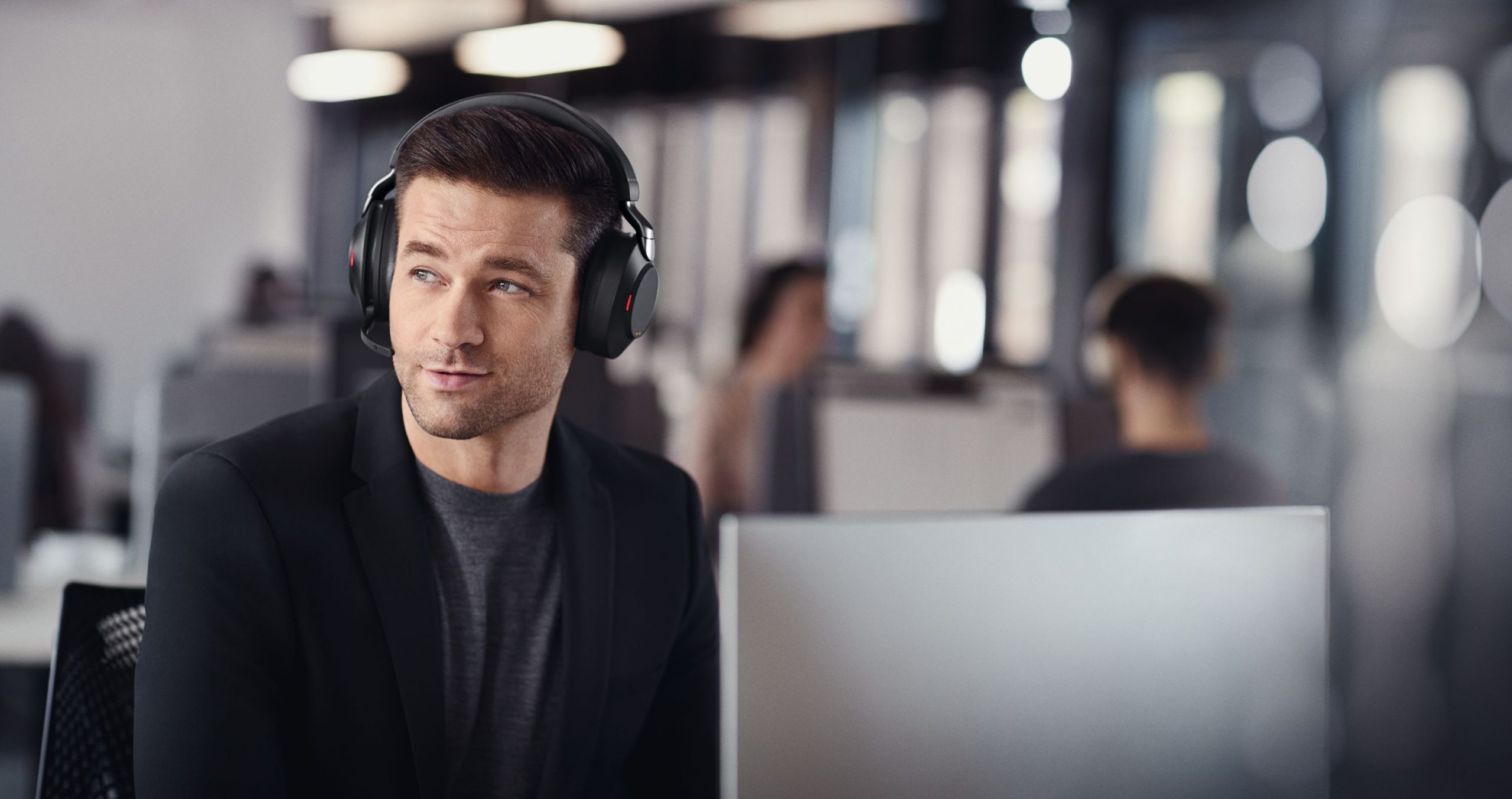 Jabra presenta la nuova gamma di cuffie professionali Evolve2