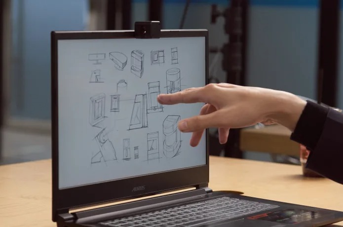 Ecco come funziona Glamos, piccolo device che rende touch qualsiasi display