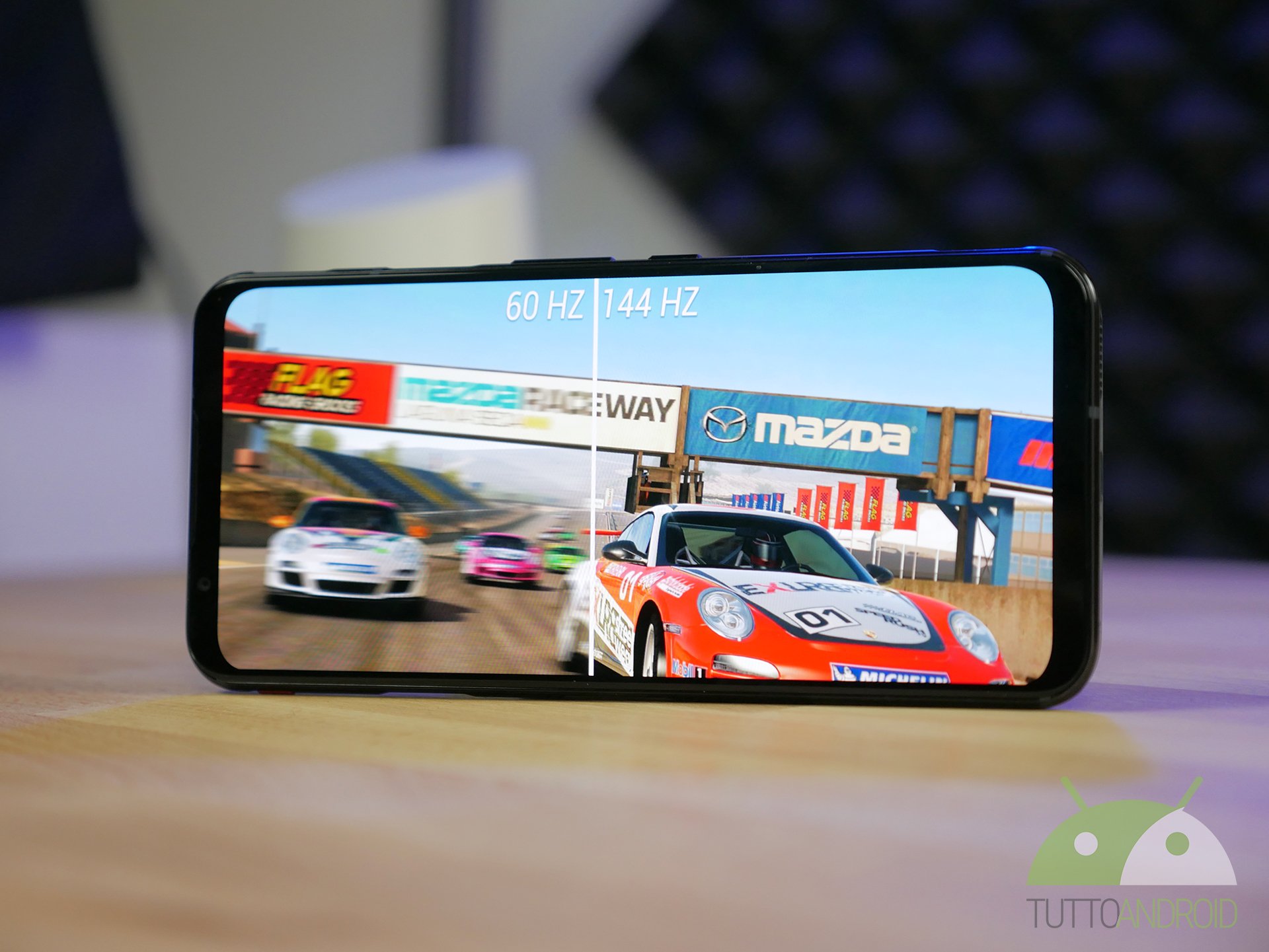 Refresh rate sugli smartphone: cos'è e cosa cambia da 60 a 144 Hz di RedMagic 5G