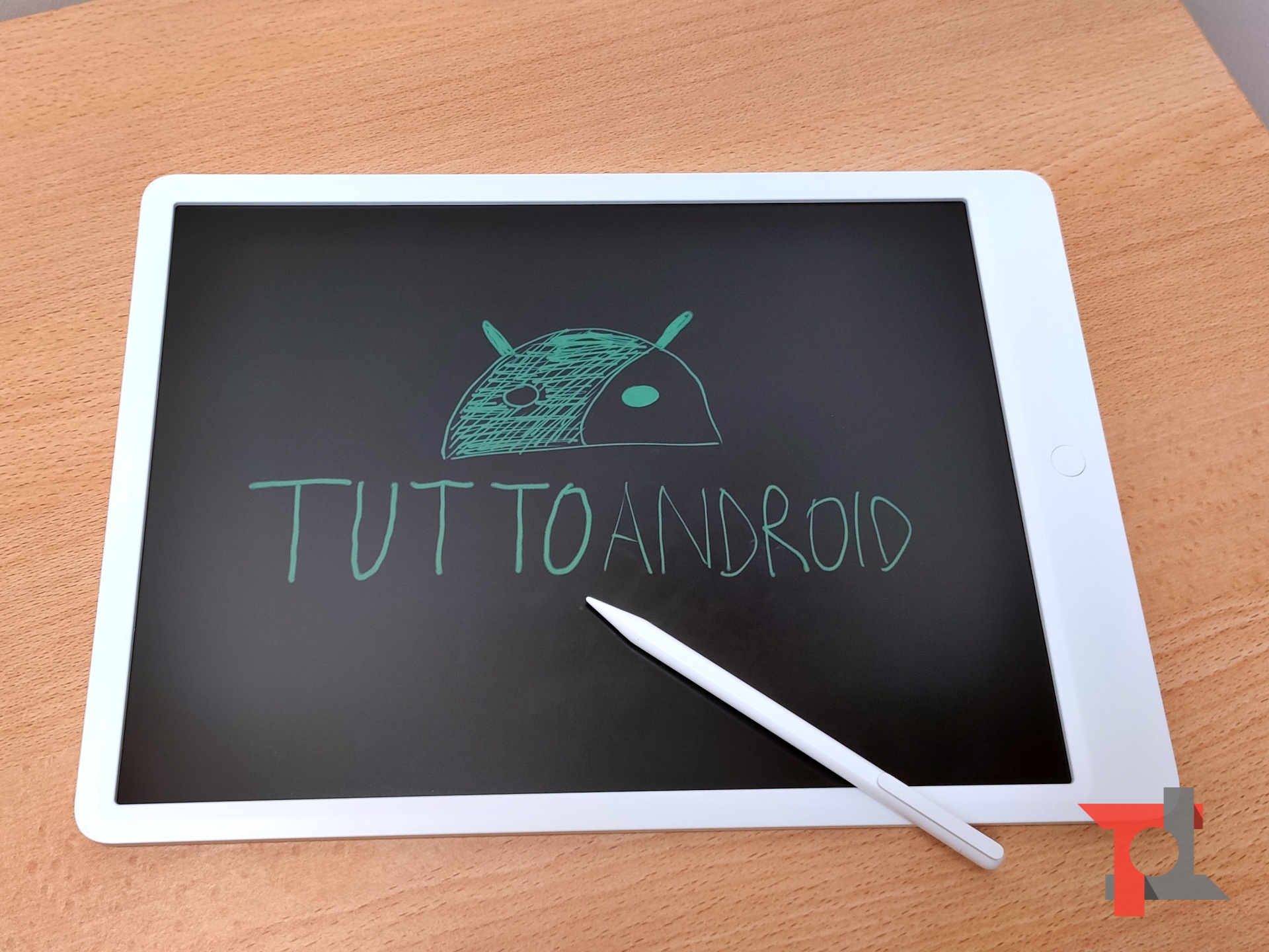 Abbiamo provato Xiaomi MIJIA LCD Writing Tablet: ecco come va 5