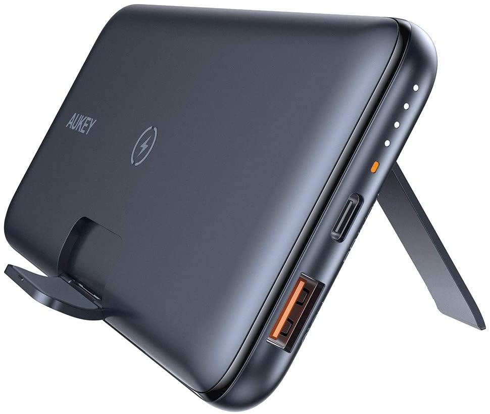 AUKEY Basix Pro Wireless Power Bank