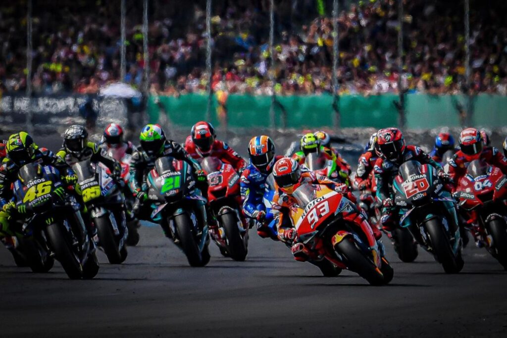 Lo spettacolo della MotoGP sta per tornare, ancora su DAZN 1
