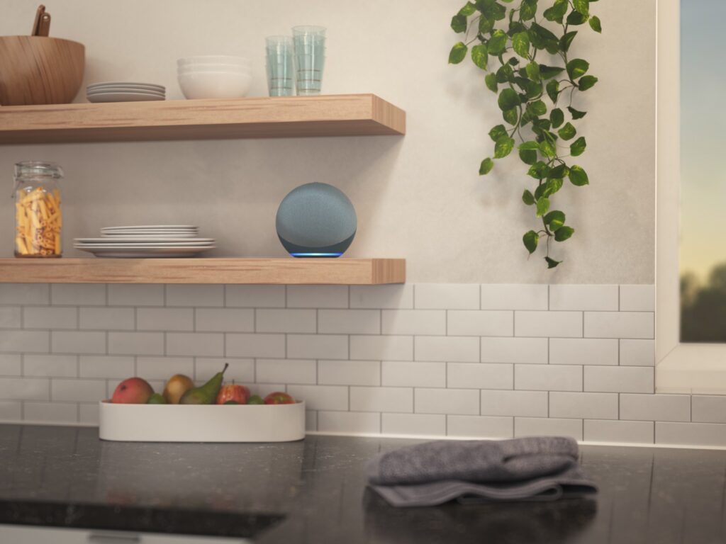 Amazon rinnova la famiglia di dispositivi Echo, reinventati dentro e fuori 7