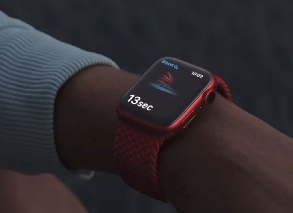 Apple Watch Series 6 e Watch SE arrivano da Vodafone, anche a rate 1
