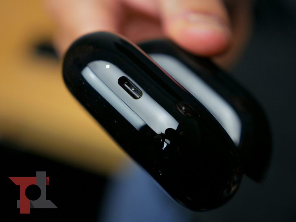 Huawei FreeBuds Pro sbarcano in Italia con un bundle niente male 6