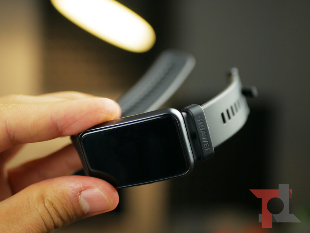 Recensione Huawei Watch Fit: uno smartwatch comodo e per sportivi 10