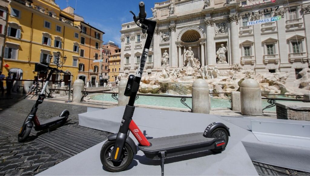 Monopattini elettrici a Roma