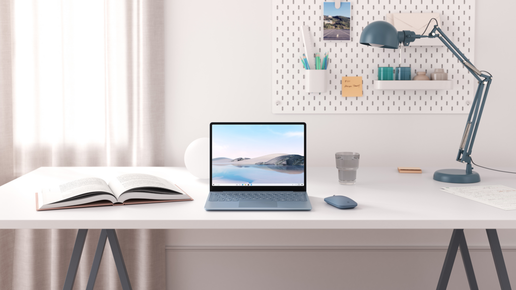 Microsoft lancia Surface Laptop Go, una nuova versione del Pro X e vari accessori 4