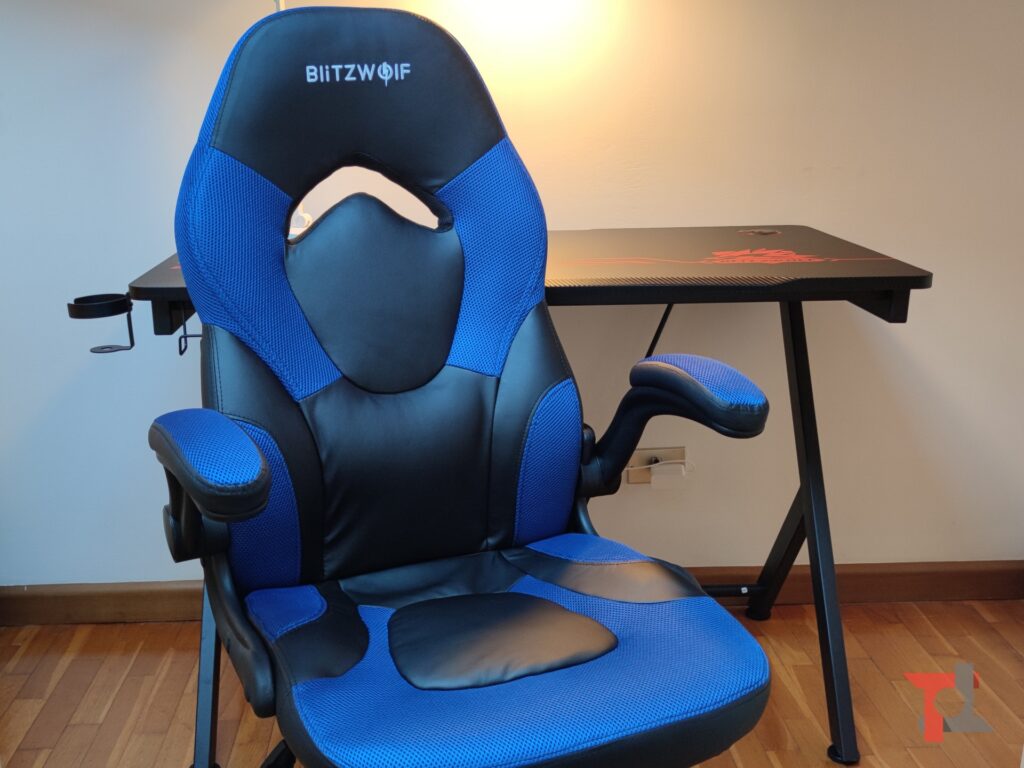Gaming o smart working? Abbiamo provato una scrivania e una sedia Blitzwolf 20