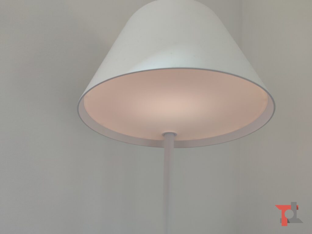 Recensione Yeelight Floor Lamp, la lampada da pavimento che crea l'atmosfera giusta 16