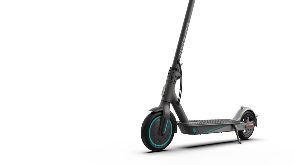 Xiaomi annuncia Mi TV Q1 75" e Mi Electric Scooter Pro 2 Mercedes-AMG Petronas F1 13