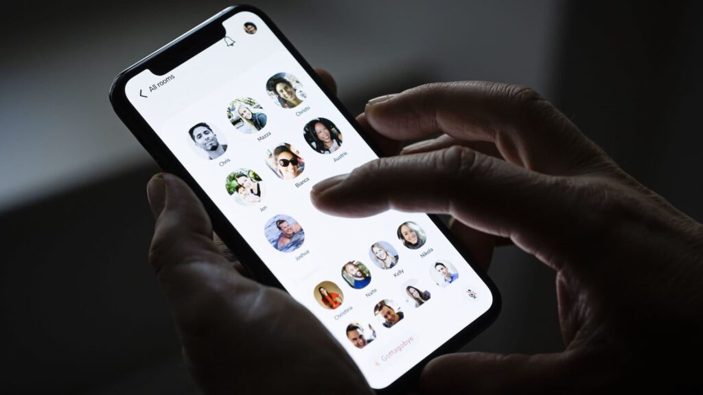 Come parlare su Clubhouse