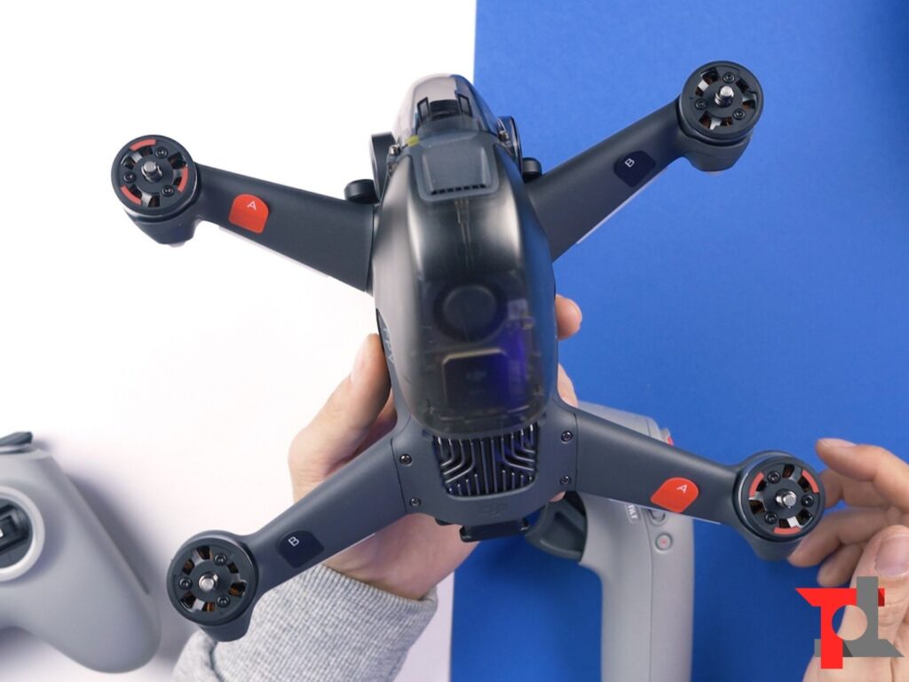 Recensione Dji Fpv Drone: ti porta in volo, in tutti i sensi 3