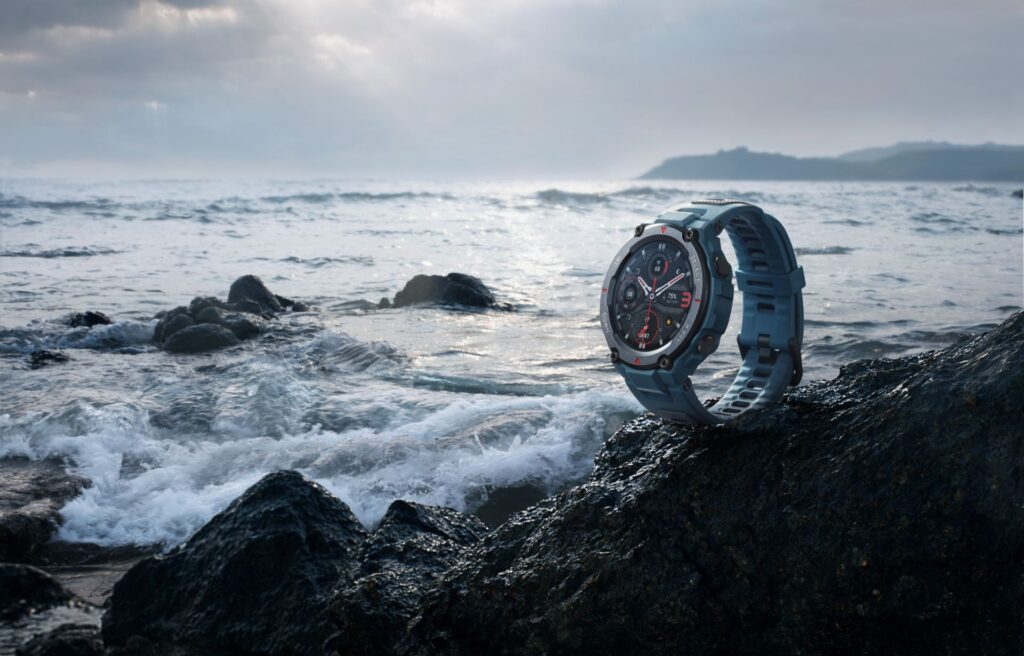 Amazfit T-Rex Pro è il nuovo smartwatch per gli appassionati di attività all'aperto 1