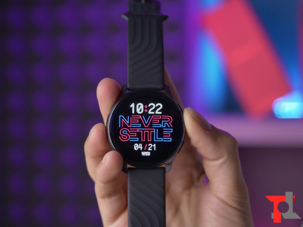 recensione-oneplus-watch-tt-2