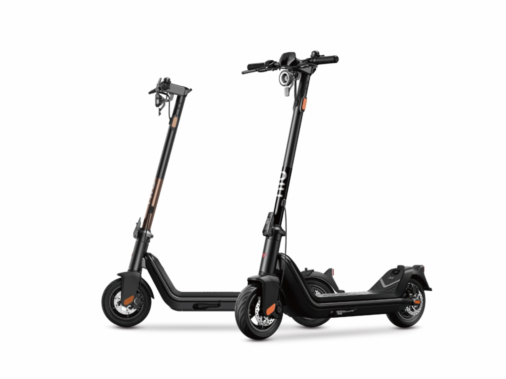 Niu porta il suo primo monopattino elettrico Kick Scooter in Italia 1