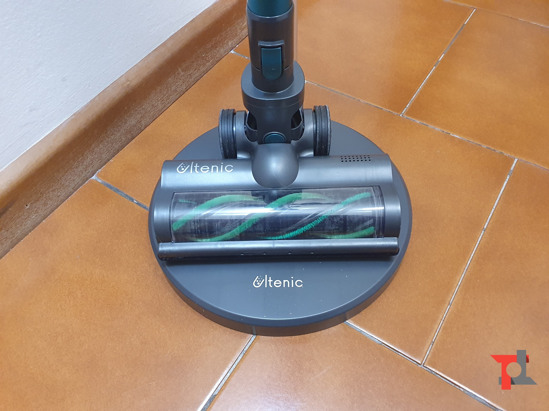 Recensione Ultenic U11, autonomia, ergonomia e quel pizzico di genialità che non guasta 4