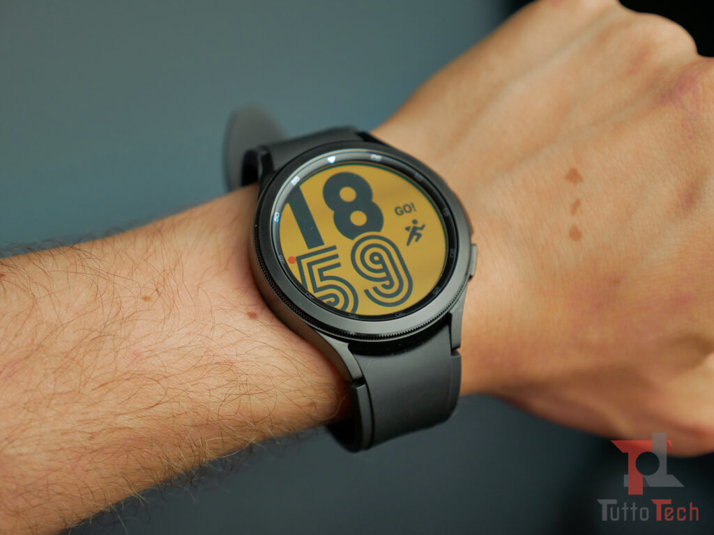 Samsung Galaxy Watch4 Classic