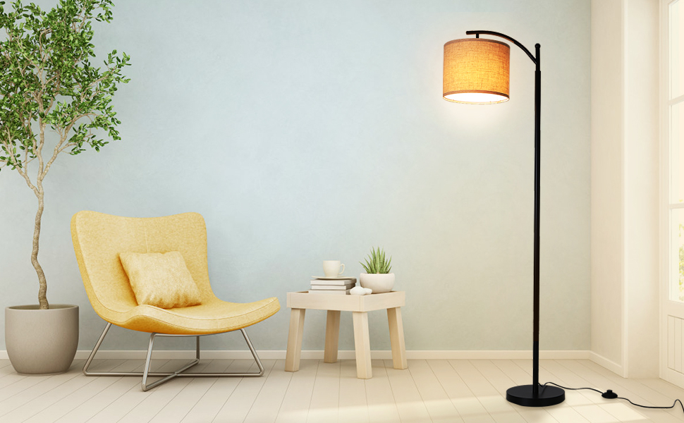 C'è una interessante offerta per questa lampada da terra