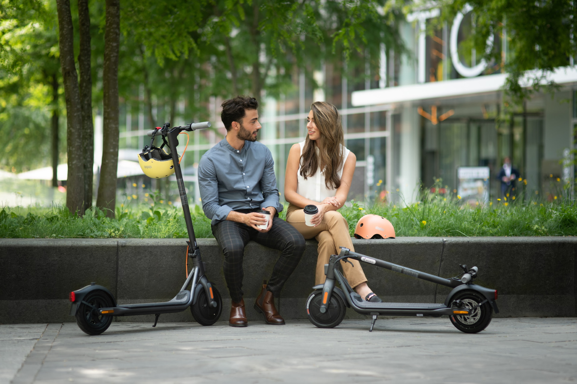 Segway-Ninebot svela i monopattini della Serie F con autonomia fino a 40 km