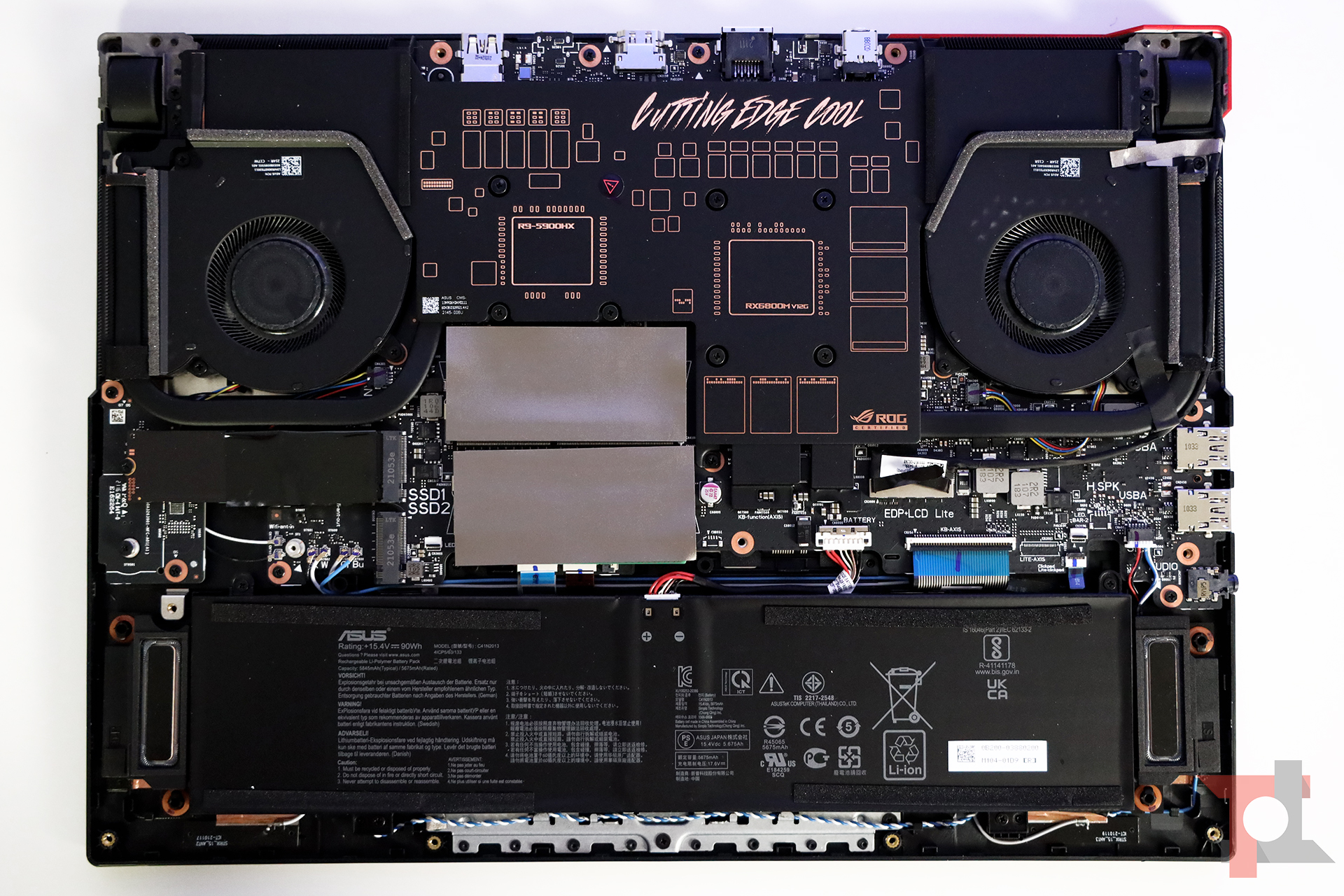 I notebook Full AMD sono arrivati: ecco la potenza del ROG Strix G15 Advantage Edition 1