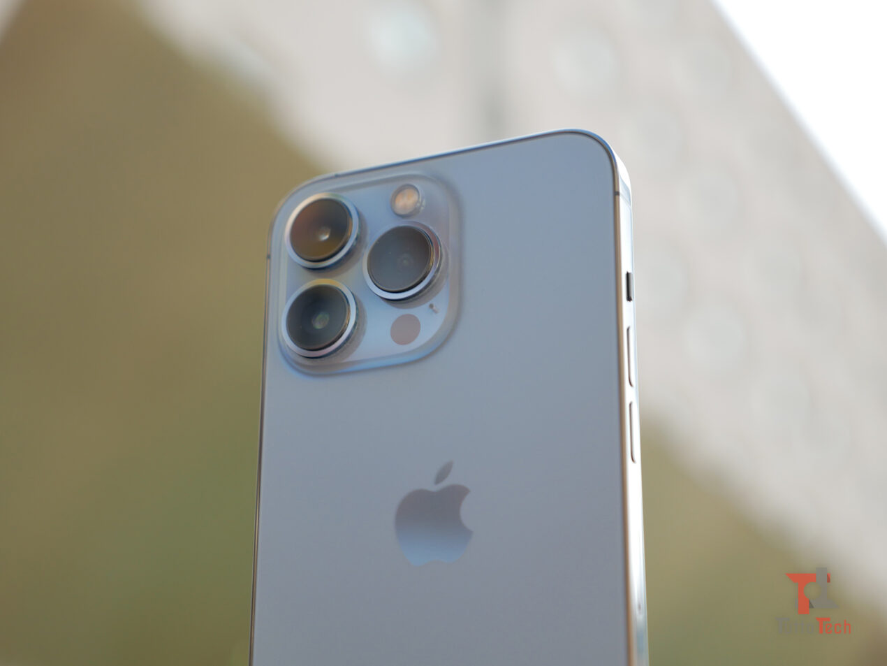 Apple pronta a lanciare l'iPhone senza SIM già dal 2022?