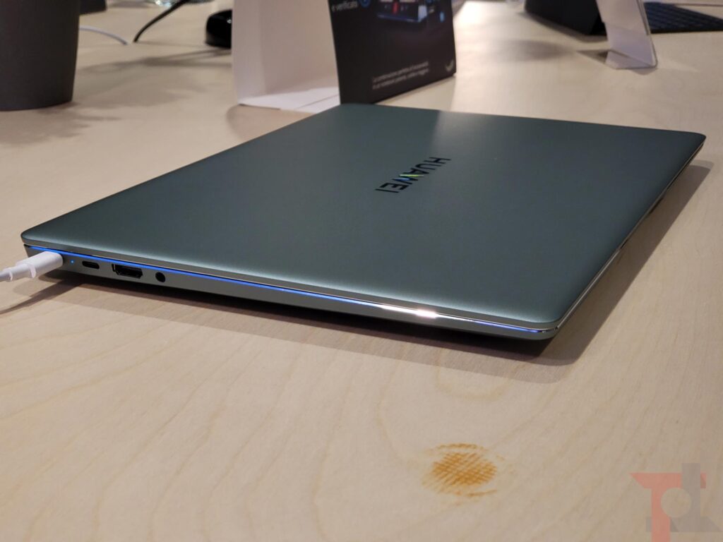 huawei matebook 14s italia