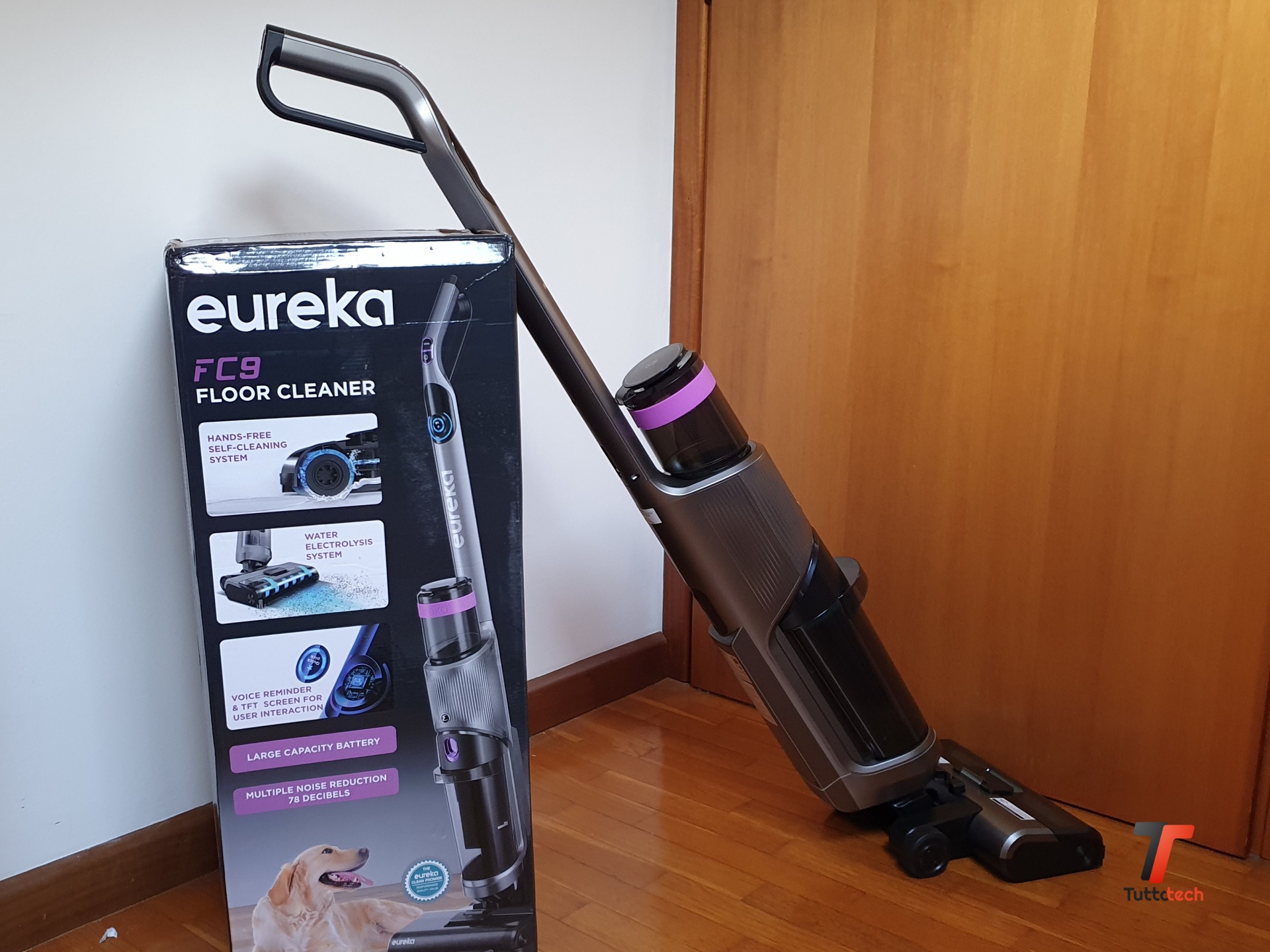 Eureka FC9 è la aspira e lavapavimenti (liquidi inclusi) definitiva!