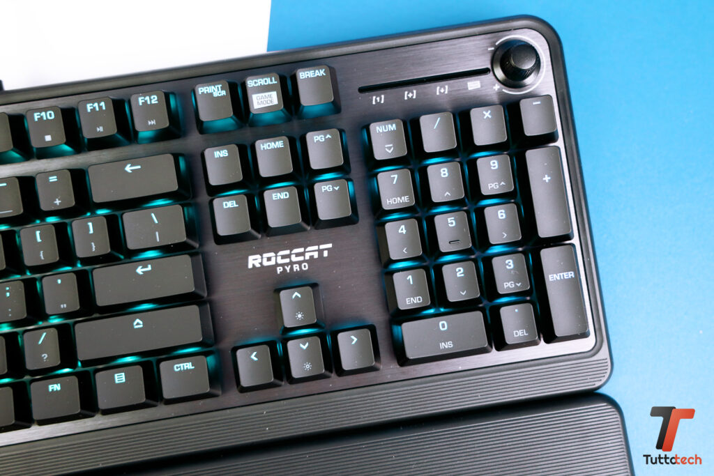 ROCCAT tastiera