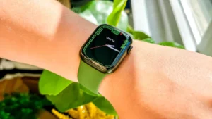 Apple Watch 7 display cornici