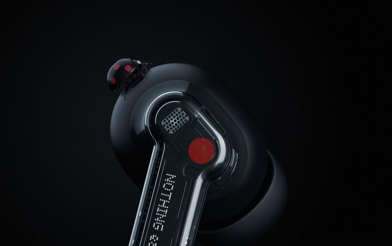 Le Nothing ear (1) Black Edition sono ufficiali con una nuova finitura