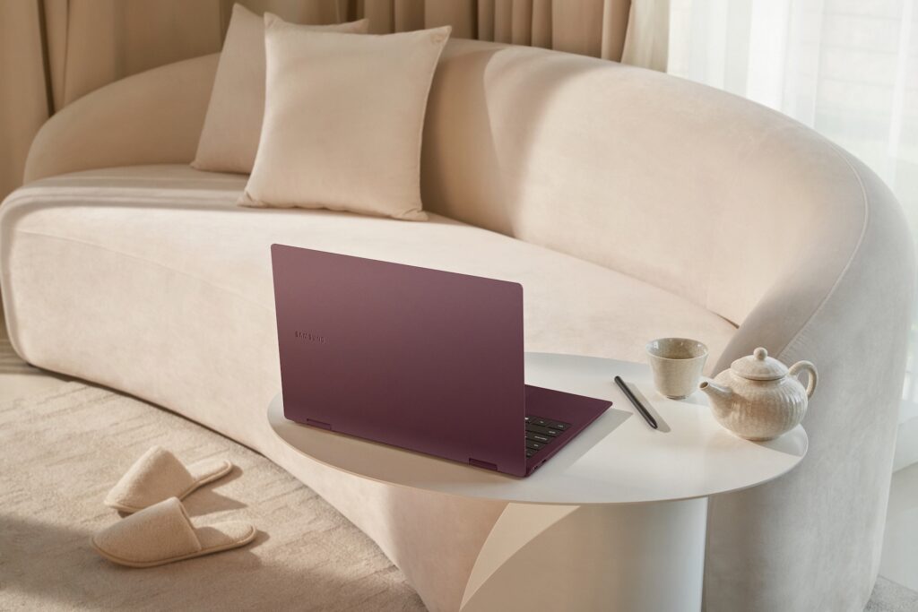 Samsung Galaxy Book2 Pro e Book2 Pro 360 ufficiali: ultra-portatili da 1089 euro 10