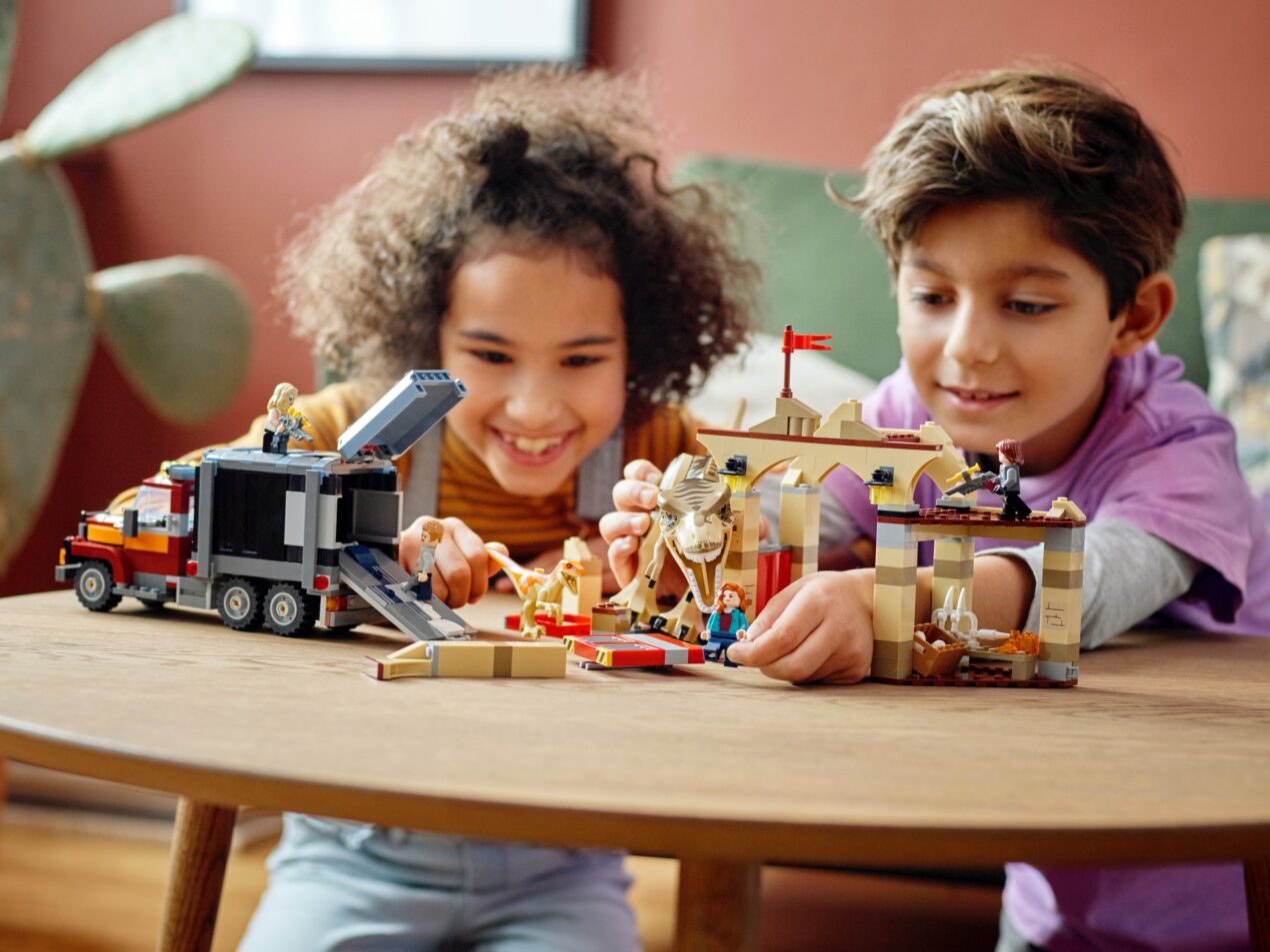 LEGO e Universal presentano i nuovi set dedicati a Jurassic World Dominion