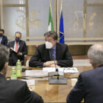 Il ministro Giorgetti promette nuovi incentivi per il settore automotive 4