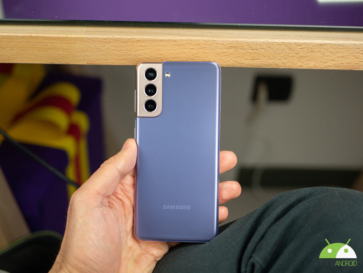 Che poker Samsung con il NO IVA di MediaWorld: 3 smartphone e 1 tablet in offerta