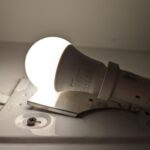 Lampadina, striscia LED e presa intelligente: tre TP-Link per la smart home 6