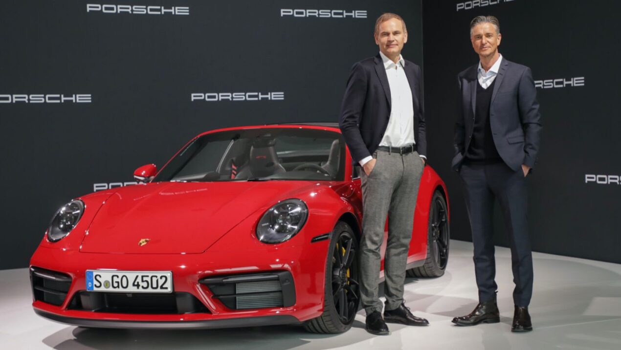 Cede anche Porsche: oltre alla 911, 4 auto su 5 saranno elettriche a breve