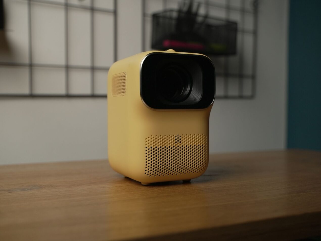 Recensione Heyup Boxe, il proiettore mignon da avere sempre in valigia